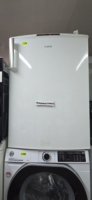 Морозильна камера з Німеччини  Boche c1 Морозильна Bosch GIV11AFE0