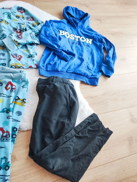 Piżama chłopięca koparki 122/128 i bluza + spodnie eleganckie
