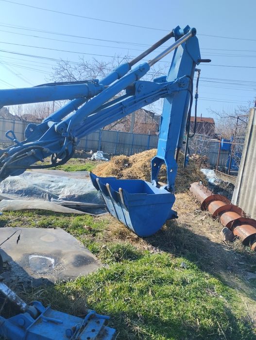Экскаватор на базеЮМЗ с грейфером и ковшом для рытья. Цена 180000 грн