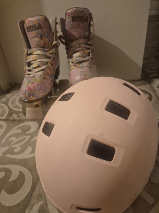 Wrotki Impala Rollerskates 37  plus kask :)