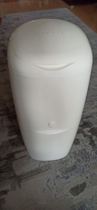 Pojemnik na pieluchy marki ANGELCARE