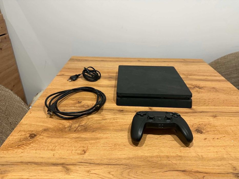 Okazja! Konsola PS4 500GB + pad ! Playstation 4 Slim