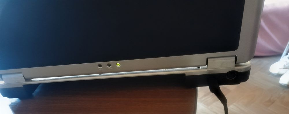 Portátil antigo Packard Bell (PEÇAS) - ÚLTIMOS DIAS