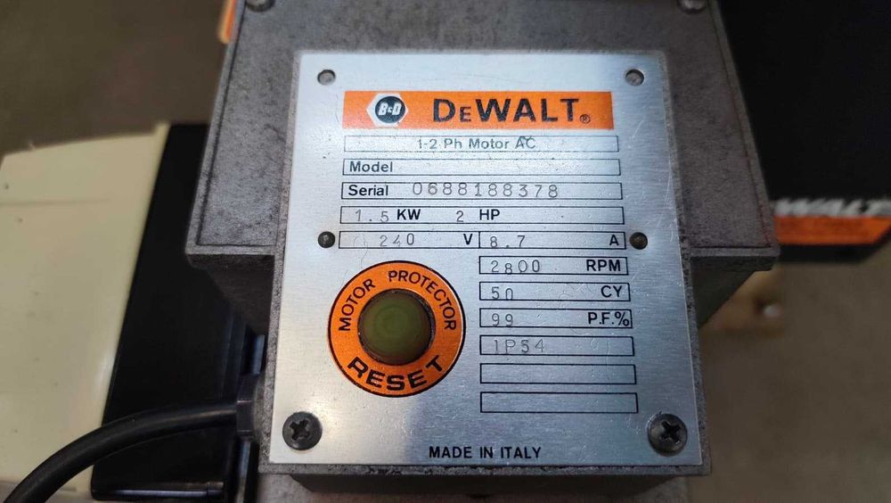 heblarka grubościówka strugarka wyrówniarka DeWalt DW1150