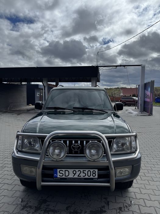 Toyota Land Cruiser Prado 90