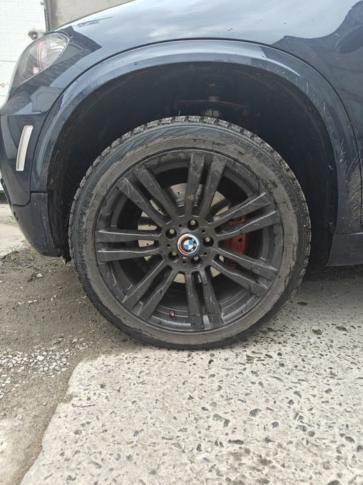 Продам BMW x5 e70