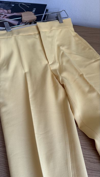 Елегантні штани Zara