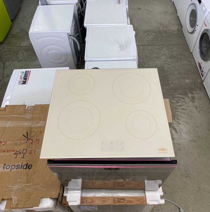 Індукційна поверхня SMEG SI 2641 DP бежева, 60 см. ширина, Італія, смег