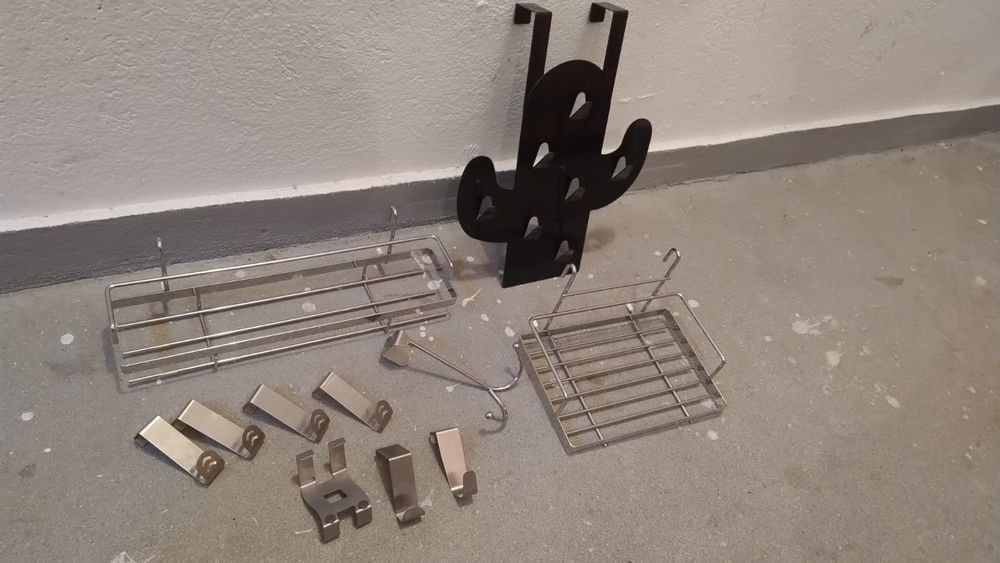 Komplet wieszaków i półeczek