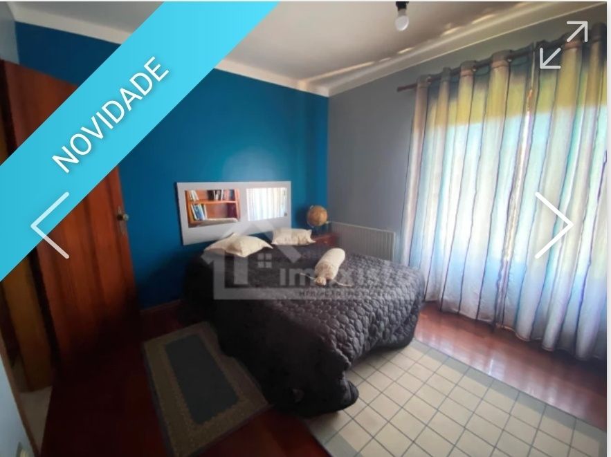 Moradia T4 +1 com terraço/quintal