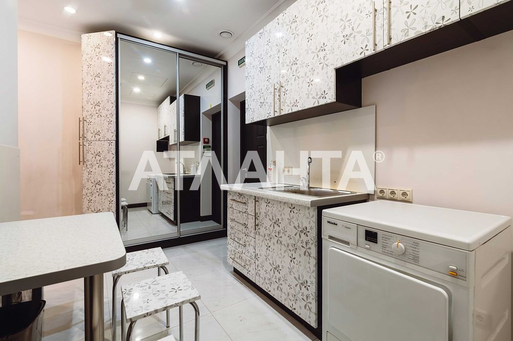 Продам Салон красоты VIP-уровня Оборудование Два входа Аркадия /Фонтан