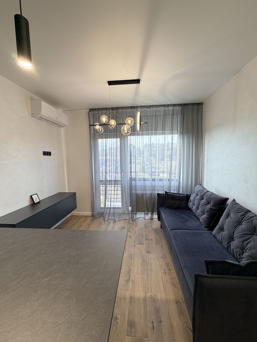 Продаж 2-кім. квартири в заселеній новобудові Грінвуд-2