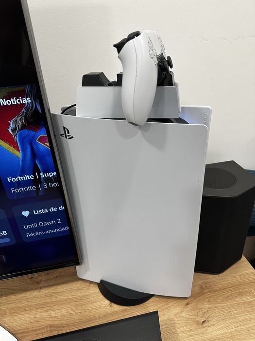 Playstation 5 com jogo