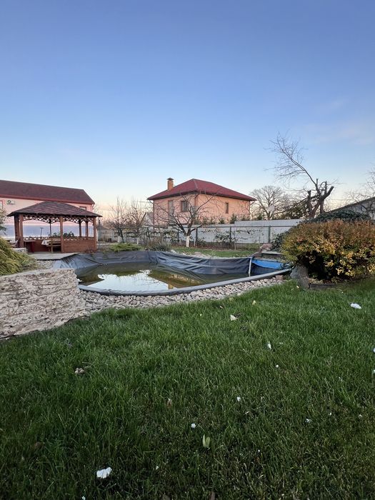 Земельна ділянка 7,5 сот, всі комунікації на ділянці газ, вода, електр