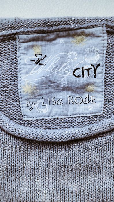 Piękna sukienka szara ze srebrną nitką 4 lata White City by Lisa Rose