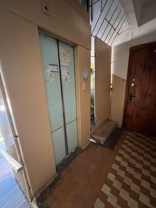 Продаж 2х кім Індустріальний міст КПІ