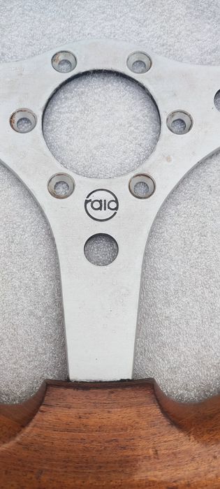 Volante Raid em madeira