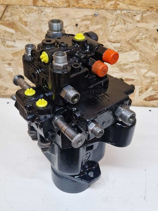 Pompa CASE 5120, 5130, 5140, 5150