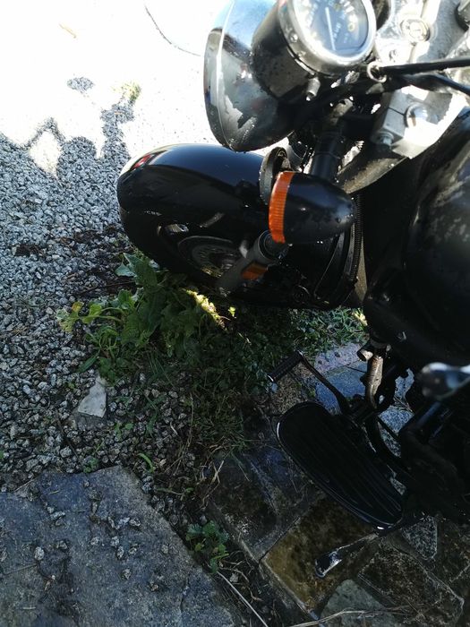 Moto 125 mt bom estado como novo