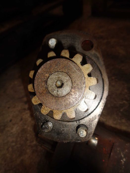 Silnik hydrauliczny hydromotor CHAR-LYNN EATON 104-311...0-..006.