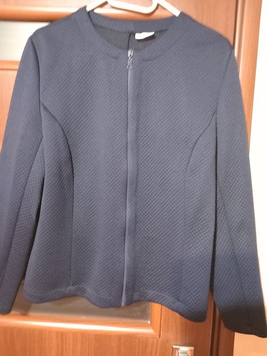 Zakiecik granatowy na zamek.