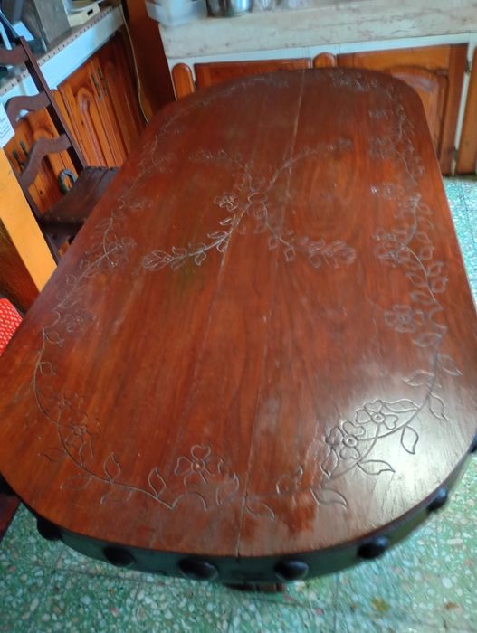 Mesa de cozinha ou sala comprimento 160cm largura 80cm tampo com 9cm d