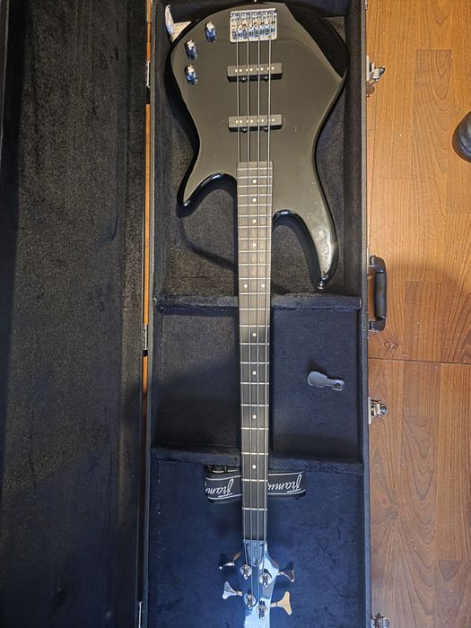 Vendo baixo Ibanez