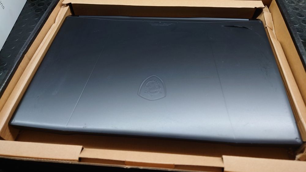 Laptop MSI Katana 17 b13vkf