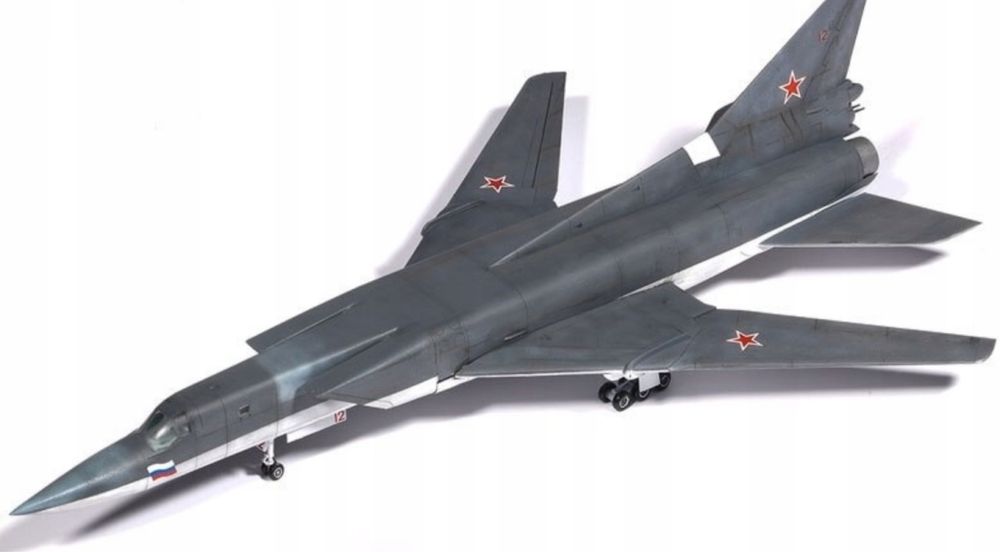 Academy 12636 samolot Tu-22M3 Backfire C model do sklejania 1:144
