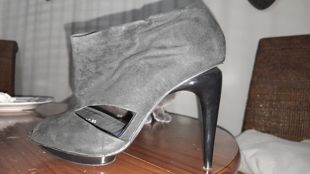 Sapatos Mango salto agulha plataforma preto