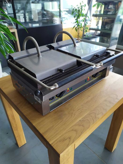 Roller Grill Majestic R – kontakt grill podwójny