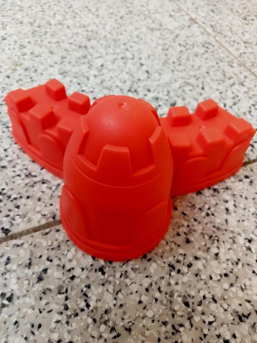 Brinquedos de praia variados
