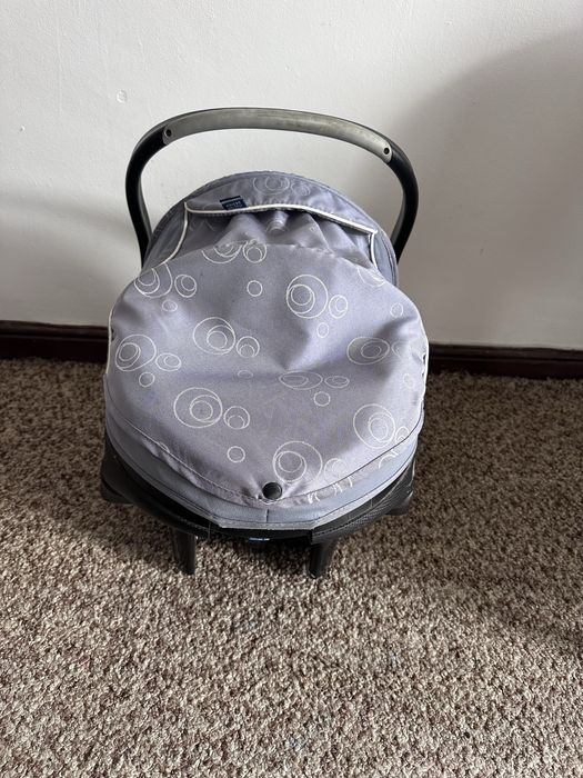 Cadeira auto ou ovo para recém nascido