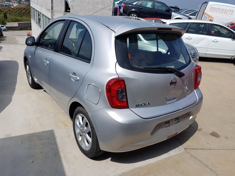 Nissan Micra 2015 para peças