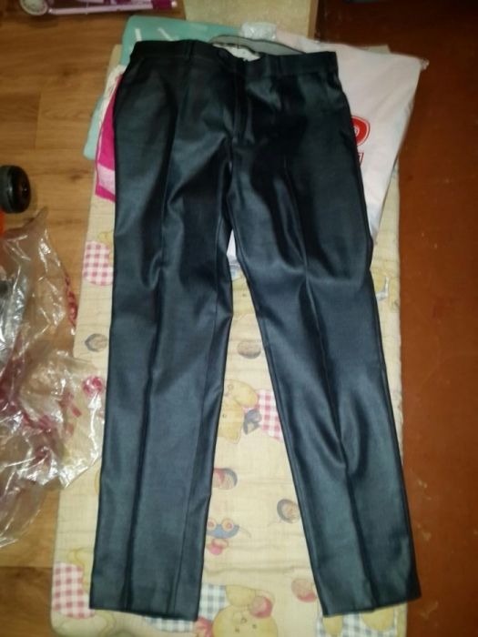 Продам мужской костюм