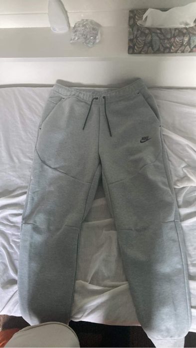 Dres Nike Tech Fleece