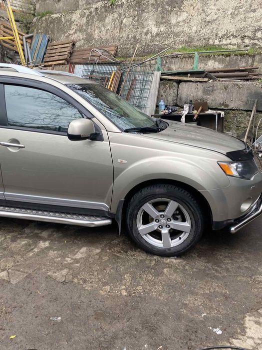 Продам автомобіль Mitsubishi Outlander 2008 ll покоління