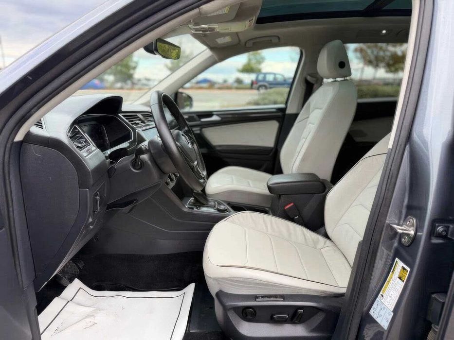 Volkswagen Tiguan SEL Premium 4Motion      2019