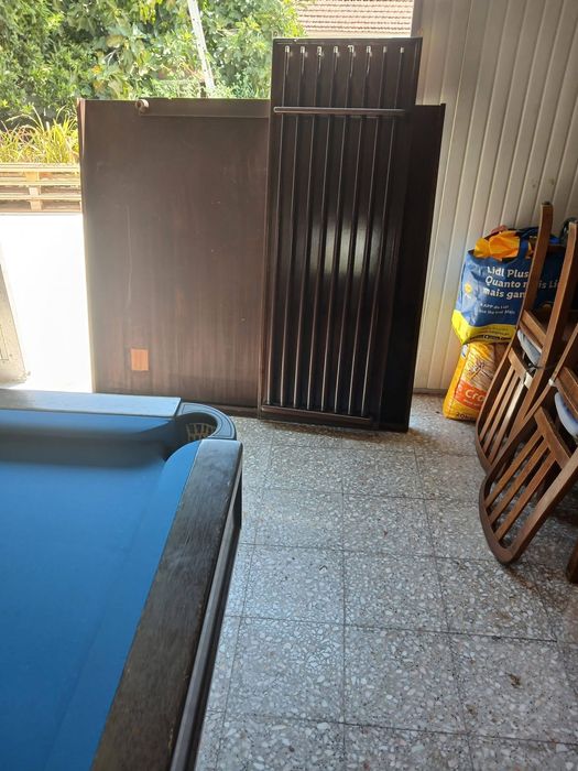 Bilhar com Tampo e Acessórios