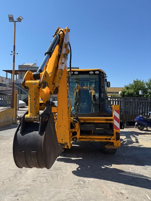 Екскаватор навантажувач JCB 3CX DIGMASTER, 2018 р. 2730 мотогодин. З ПДВ