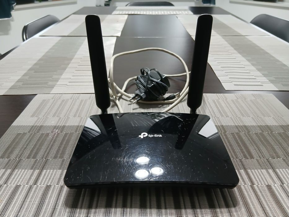 Router TP-Link TL-MR6400 4G LTE – W Pełni Sprawny – Komplet