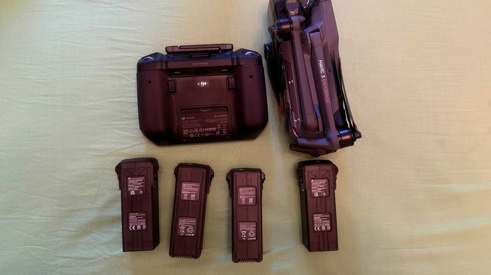 Квадрокоптер DJI Mavic 3 Enterprise (M3E)
