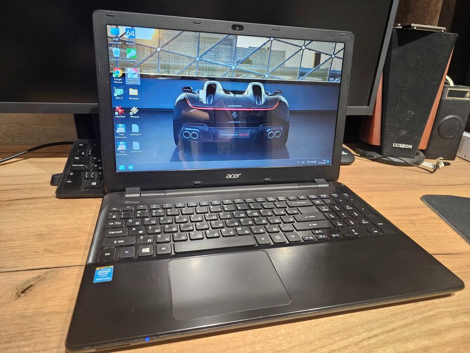 Acer e5-511 /15.6 HD LED/4 ядра Intel N3530/8GB RAM/SSD/АКБ 6 год