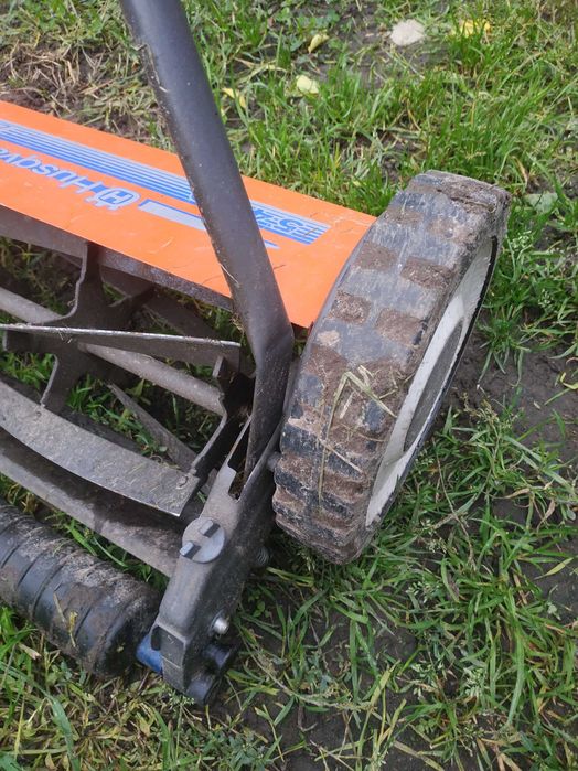 Газонокосарка садова механічна Husqvarna 54