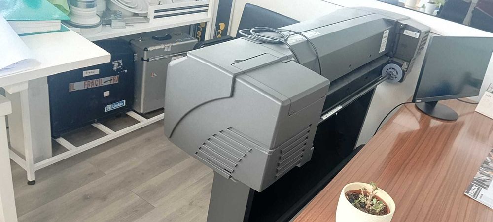 Impressora HP DesignJet 80064168945246851123