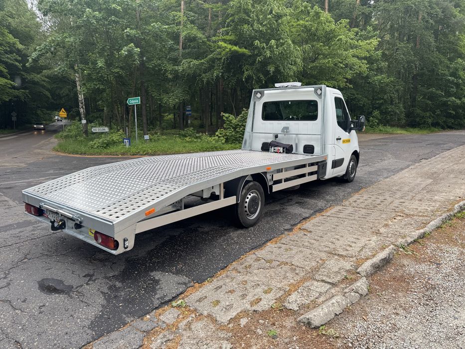 Renault master 170km  klima pomoc drogowa autolaweta nowy najazd