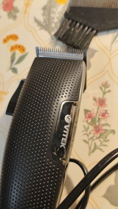 Машинка для стрижки vitek
