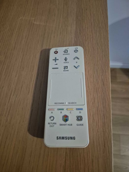 Telewizor Samsung 46" Full HD Smart TV (UE46F6510SS) – Biała ramka, bardzo dobry stan!