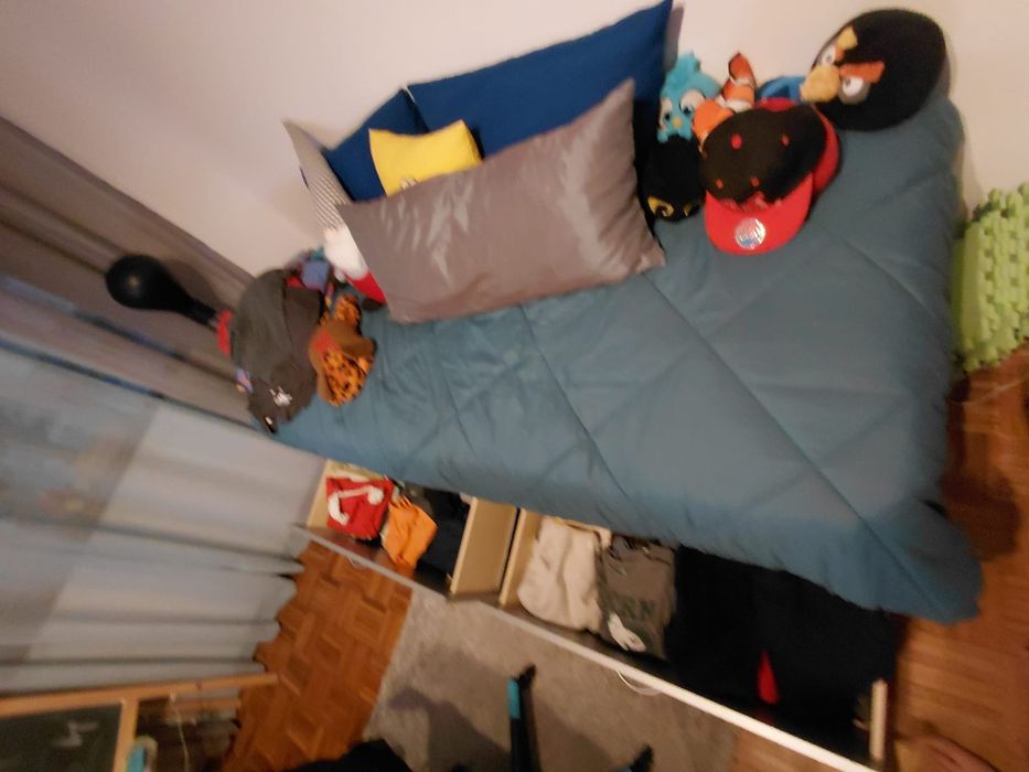 Vendo quarto criança