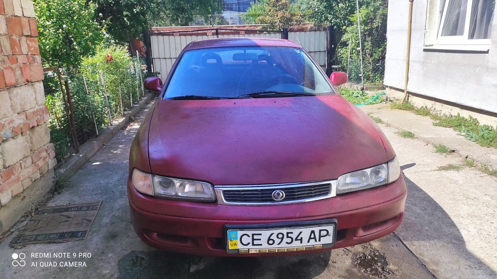 Продаю автомобіль мазда 626